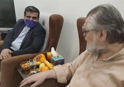  وزیر ارشاد از نادر طالب‌زاده عیادت کرد 