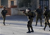 بازداشت 25 فلسطینی در یورش نظامیان صهیونیست به کرانه باختری