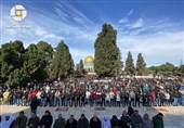 حضور هزاران فلسطینی در مسجدالاقصی برای اقامه نماز جمعه