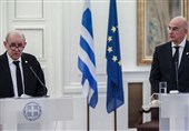فرانسه و یونان توافق تسلیحاتی امضا کردند/ دست رد آتن به سینه آمریکا
