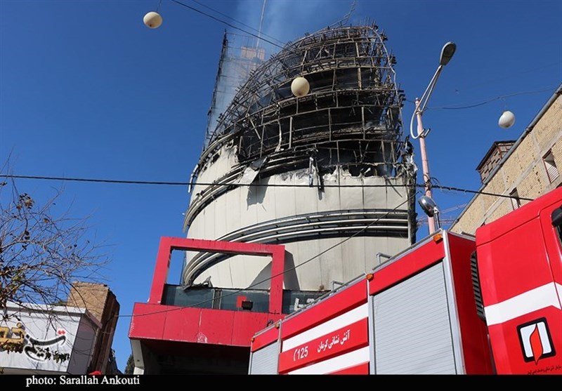 آتش‌سوزی در برج تجاری 8 طبقه کرمان مهار شد + جزئیات