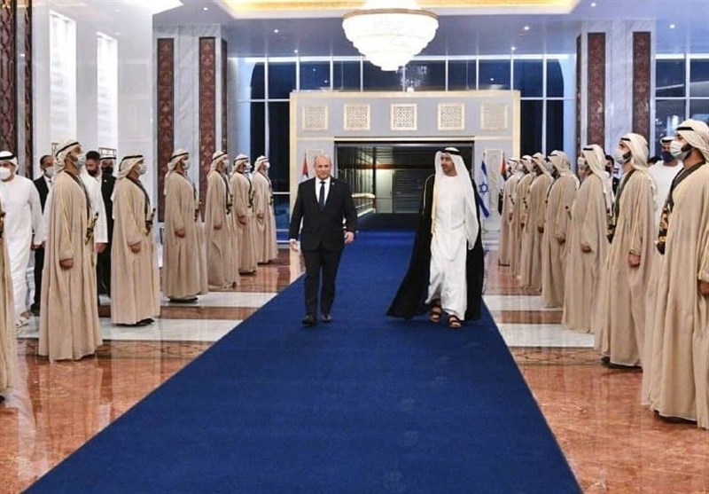 ورود نخست وزیر اسرائیل به امارات/ چرا هواپیمای بنت از فراز ریاض به ابوظبی رفت؟
