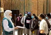 برگزاری تور پاویون‌گردی ایران توسط راهنمایان گردشگری در اکسپو