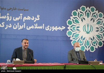 حضور رئیس مجلس در همایش سفرای ایران در کشورهای همسایه