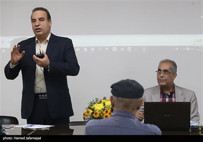سخنرانی محمد فروغی مدیر و عضو شورای سیاستگذاری هفتمین جشنواره «نورنگار» 