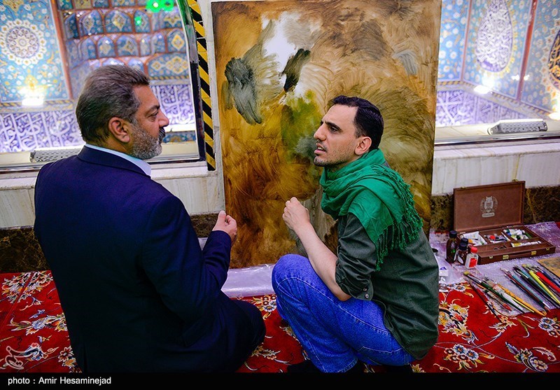 کاروان عاشقی هنرمندان در حرم امام حسین (ع) + عکس