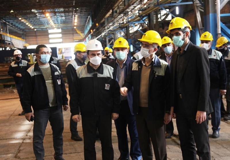 تمام توان و عزم وزارت کار برای حل مشکل مواد اولیه ذوب آهن به کار گرفته می شود