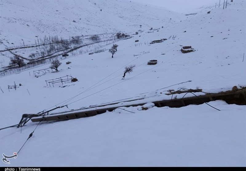 برف برق 60 روستای استان کهگیلویه و بویراحمد را قطع کرد + تصاویر