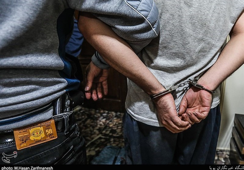 سارق مسلح چهارباغ بازداشت شد