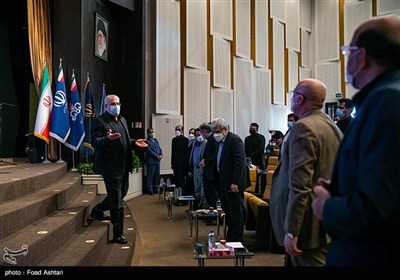 حضور جواد اوجی وزیر نفت در مراسم گرامیداشت روز ملی پژوهش