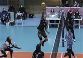 لیگ برتر والیبال بانوان| تداوم شکست ناپذیری ذوب آهن اصفهان/ مس رفسنجان بر مهرسان غلبه کرد