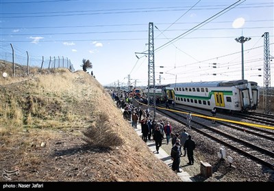 حادث اصطدام قطاري مترو بين طهران وكرج