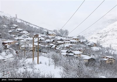 بارش برف سنگین در منطقه گردشگری اشکورات گیلان