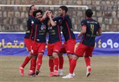 لیگ برتر فوتبال| دشت 3 امتیازی نساجی از سرچشمه/ برتری هوادار و نفت مسجدسلیمان و توقف خانگی آلومینیوم