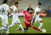 دیدار فوتبال تیم‌های پرسپولیس و ذوب‌آهن
