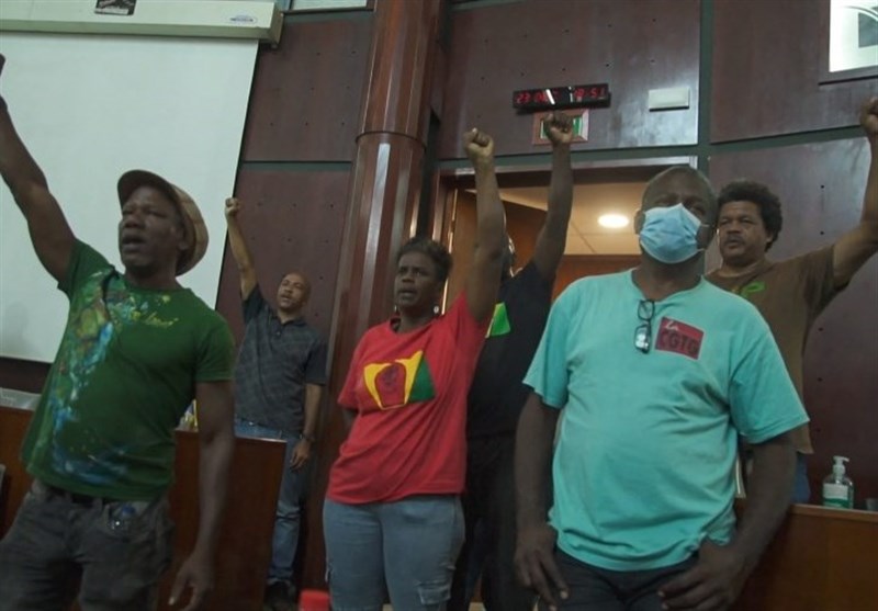 Guadeloupe Protesters Storm Island’s Capitol in Standoff with Paris (+Video)