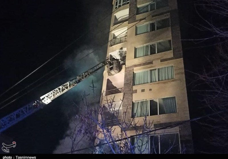 جزئیات جدید از آتش‌سوزی آپارتمان 9 طبقه در کرمانشاه/ مصدومان از بیمارستان ترخیص شدند