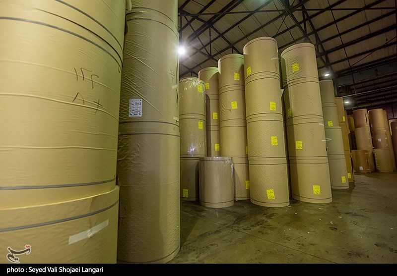 دستور تعیین تکلیف 20 هزار تن کاغذ وارداتی در انبارهای اطراف بندر شهید رجایی