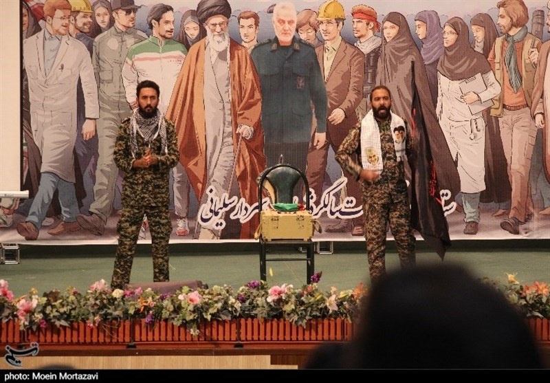 همایش مردمی &quot;قهرمان من&quot; در اصفهان به روایت تصویر