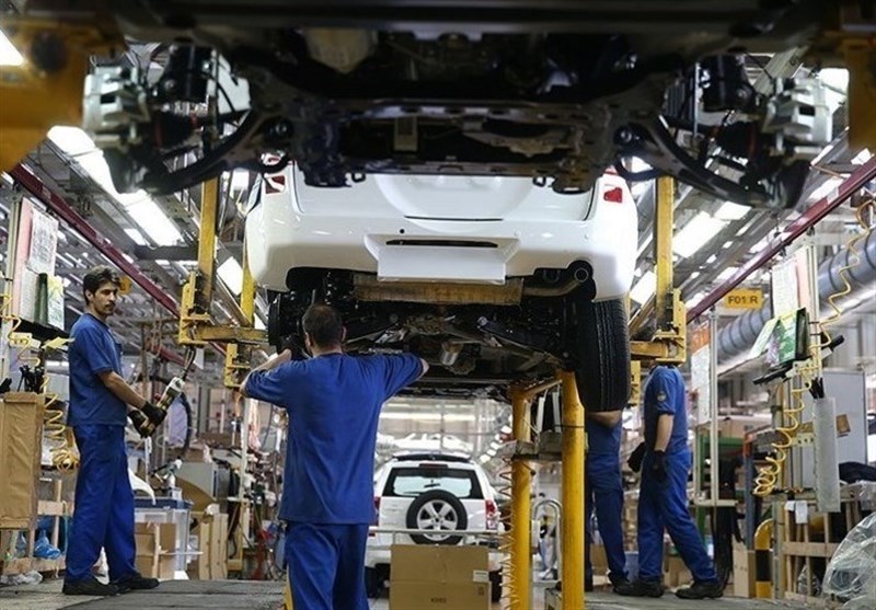 سرانه کارکنان خودروسازان ایرانی 3 برابر دنیا