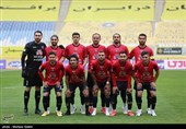 دیدار تیم های فوتبال نساجی مازندران و نفت مسجدسلیمان