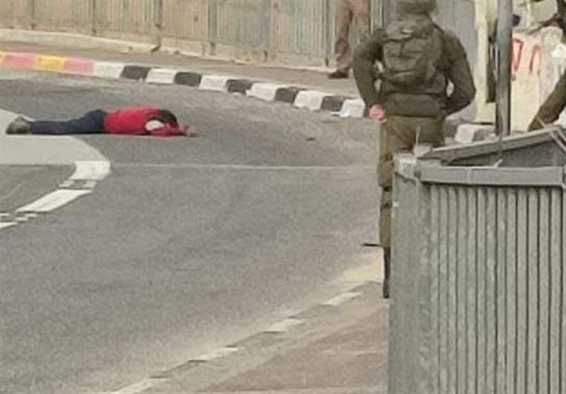 واکنش شدید مقاومت به شهادت جوان فلسطینی به دست نظامیان اشغالگر