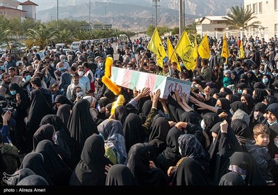 تشییع پیکر شهید گمنام در لامرد استان فارس- عکس خبری تسنیم