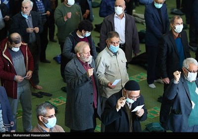 نمازگزاران نماز جمعه تهران