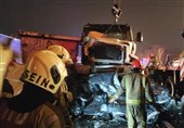 تصادف زنجیره‌ای 40 خودرو در آزادراه زنجان ـ قزوین/ 15 نفر مصدوم شدند