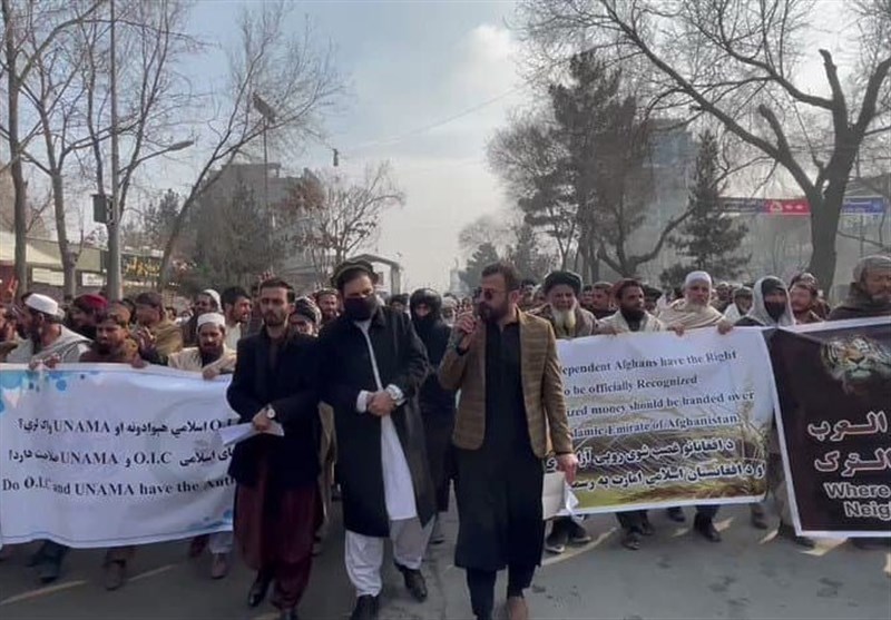 تظاهرات در کابل؛ حکومت جدید افغانستان به‌رسمیت شناخته شود