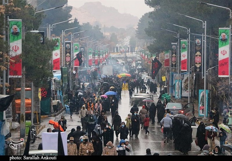 حال و هوای بارانی گلزار شهدای کرمان به روایت تصویر