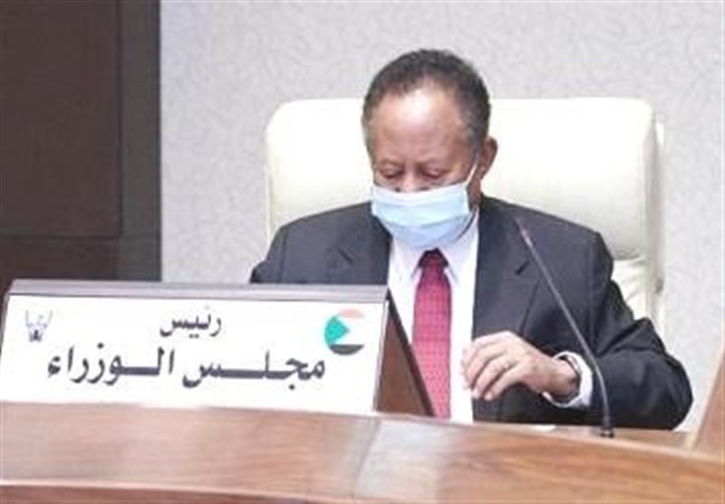 نخست وزیر سودان استعفا داد/ تدابیر شدید امنیتی در خارطوم