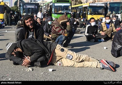  پیگیری‌های تسنیم نتیجه داد؛ جمع‌آوری معتادان ورودی زیرگذر میدان امام حسین آغاز شد 