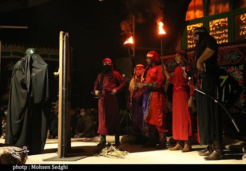 آیین تعزیه‌خوانی شب شهادت حضرت زهرا (س) در ده‌زیار کرمان به روایت تصویر