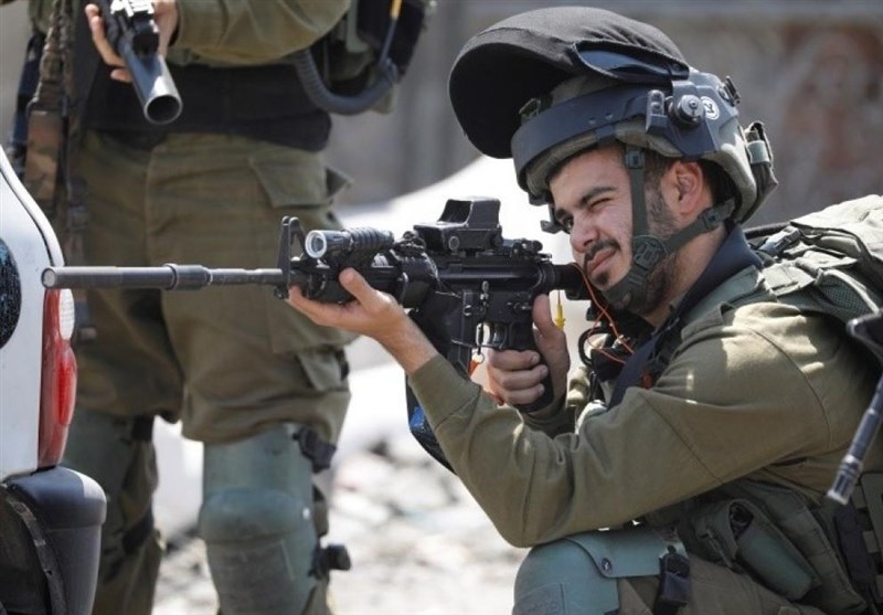 تیراندازی نظامیان صهیونیست به جوان فلسطینی در کرانه باختری