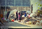 گزارش تسنیم از مناطق سیل‌زده فارس| ‌‌همه برای کمک به مردم بیرم پای کار آمده‌اند/ عزم ملی برای جبران خسارت سیل‌زدگان