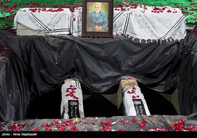 مراسم تدفین پیکر سه شهید گمنام دفاع مقدس - مشهد