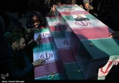 تشییع پیکر 150 شهید دوران دفاع مقدس در تهران - 3