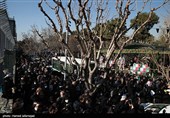 تشییع پیکر 150 شهید دوران دفاع مقدس در تهران - 3