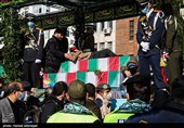 تشییع پیکر 150 شهید دوران دفاع مقدس در تهران - 3