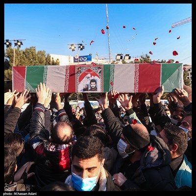 تشییع پیکر مطهر شهید سیدمرتضی رضا قدیری در تجمع عزاداران فاطمی در میدان شهید طهرانی مقدم
