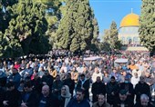 مشارکت 60 هزار نفر در نماز جمعه مسجد الاقصی