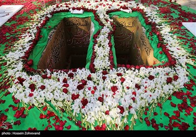 تشییع و تدفین 2 شهید گمنام در خیابان طیب