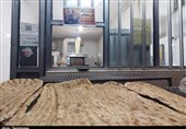 پخت و توزیع روزانه 70 هزار قرص نان صلواتی برای زائران نیمه شعبان