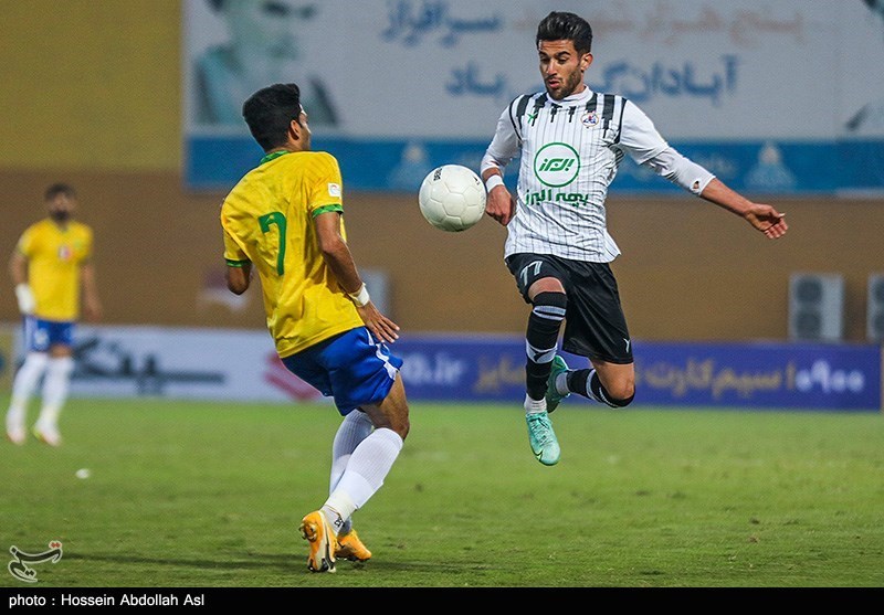 جام حذفی فوتبال| تساوی نمایندگان خوزستان در نیمه اول