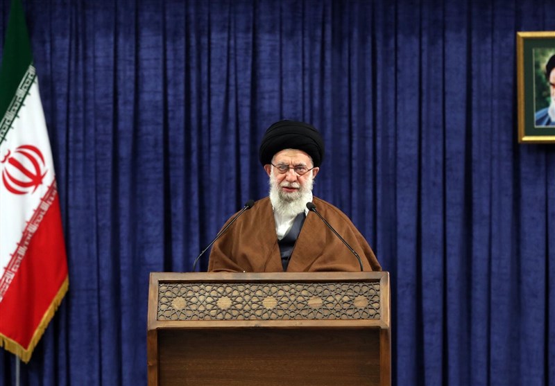 Leader Urges Iranian People to Maintain Religious Zeal