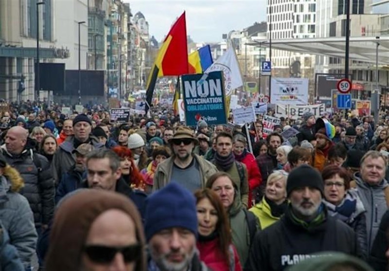Thousands Again Protest in Brussels over Coronavirus Rules
