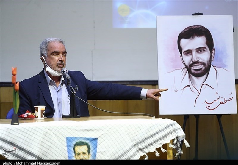 آخرین خواسته شهید احمدی روشن از استادش