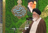 آیت الله علم الهدی: امروز اسرائیل در بیرون شهرهای خودش امنیت و آرامش ندارد/ دشمن می‌خواهد خاکریز را جلو بیاورد