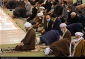 استاندار اصفهان: مسجد و منبر هنوز جایگاه خود را دارد